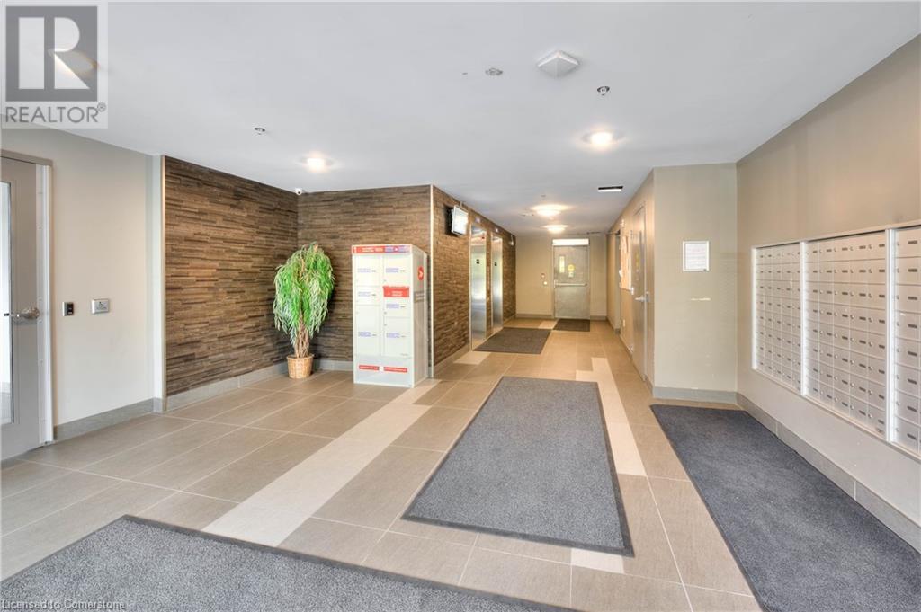 251 Hemlock Street Unit# 301, Waterloo, Ontario  N2L 3R4 - Photo 33 - 40709067
