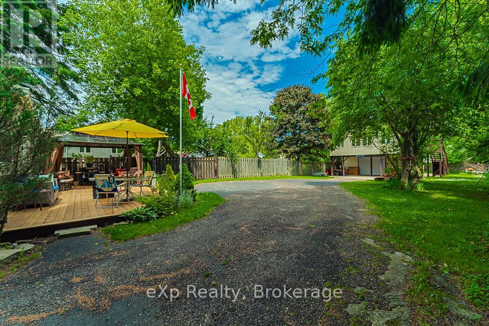 601 Dawson Street, South Bruce Peninsula, Ontario  N0H 2T0 - Photo 7 - X12035392