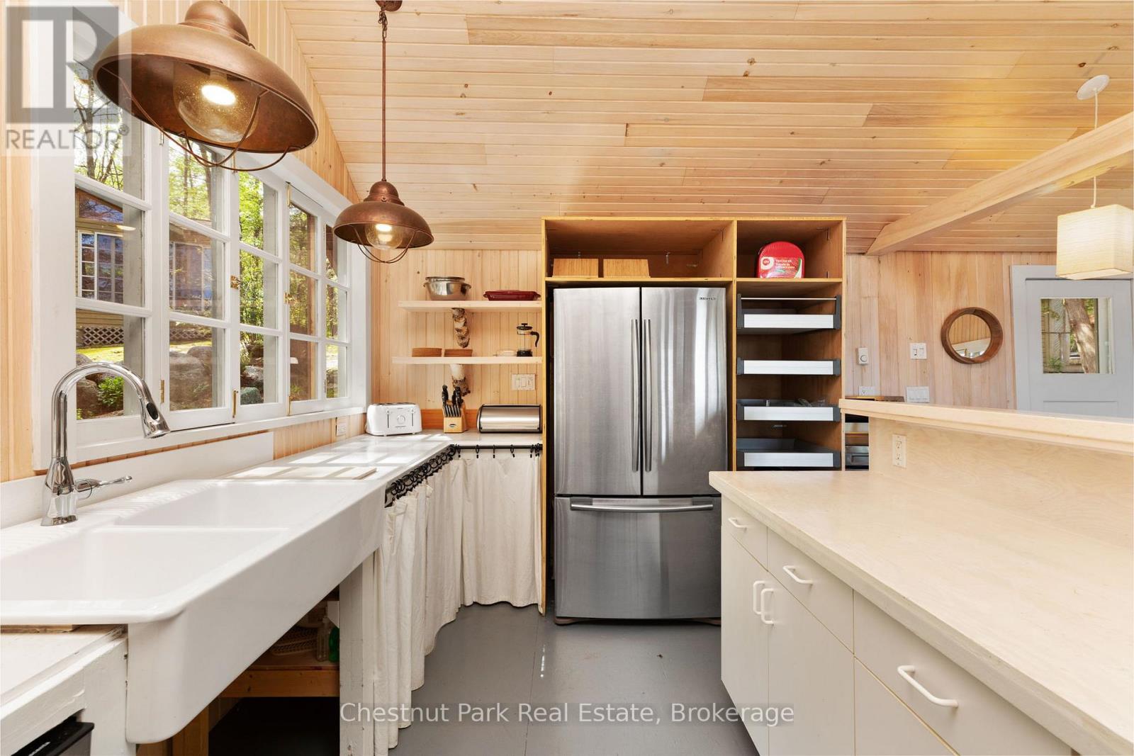 29 Island 26lm, Gravenhurst, Ontario  P1P 1R2 - Photo 15 - X12035465