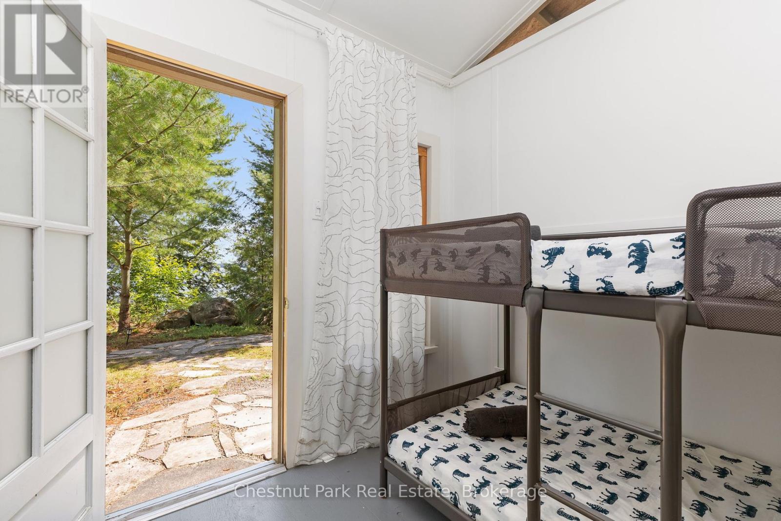29 Island 26lm, Gravenhurst, Ontario  P1P 1R2 - Photo 32 - X12035465