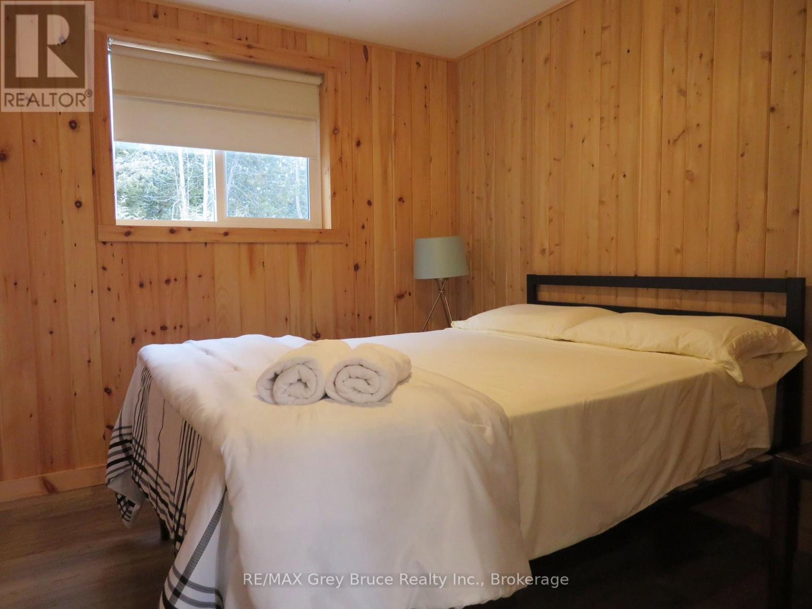 597 Stokes Bay Road, Northern Bruce Peninsula, Ontario  N0H 2M0 - Photo 19 - X12035668