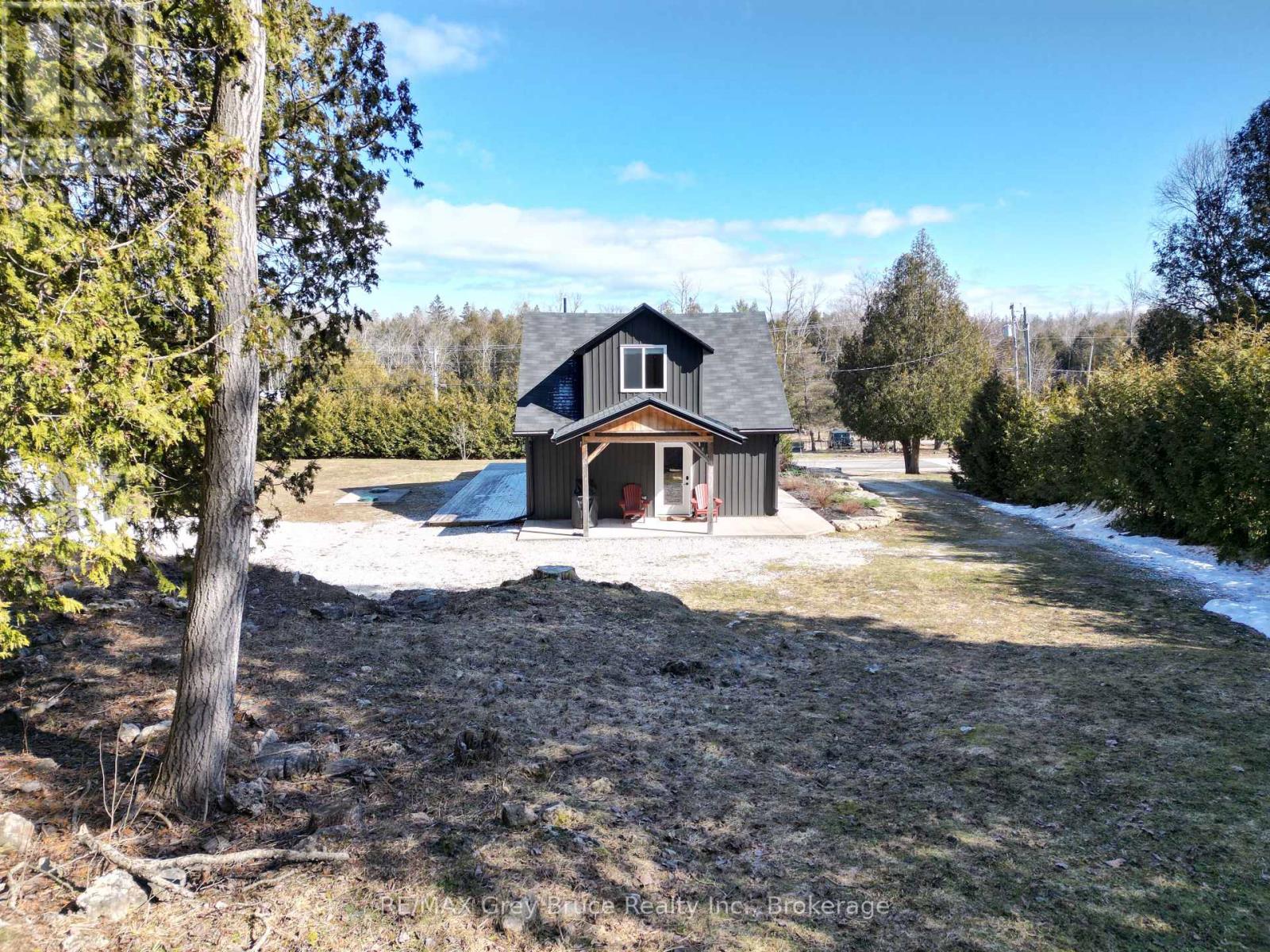 597 Stokes Bay Road, Northern Bruce Peninsula, Ontario  N0H 2M0 - Photo 34 - X12035668