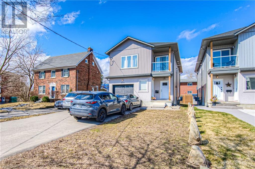 204 Fifth Avenue, Kitchener, Ontario  N2C 1P7 - Photo 2 - 40709245