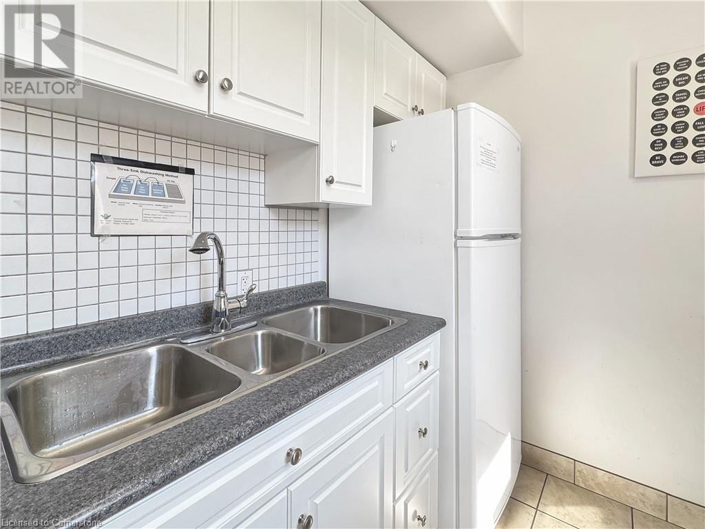 423 King Street E Unit# 1, Cambridge, Ontario  N3H 3N1 - Photo 28 - 40708669