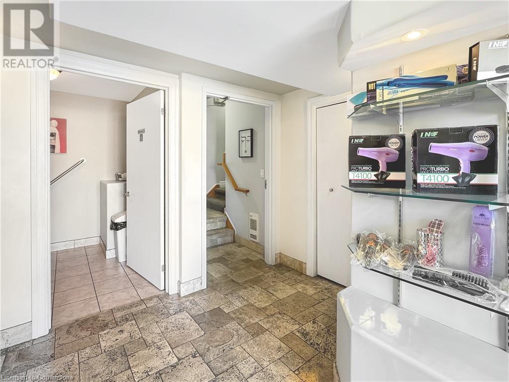 423 King Street E Unit# 1, Cambridge, Ontario  N3H 3N1 - Photo 29 - 40708669