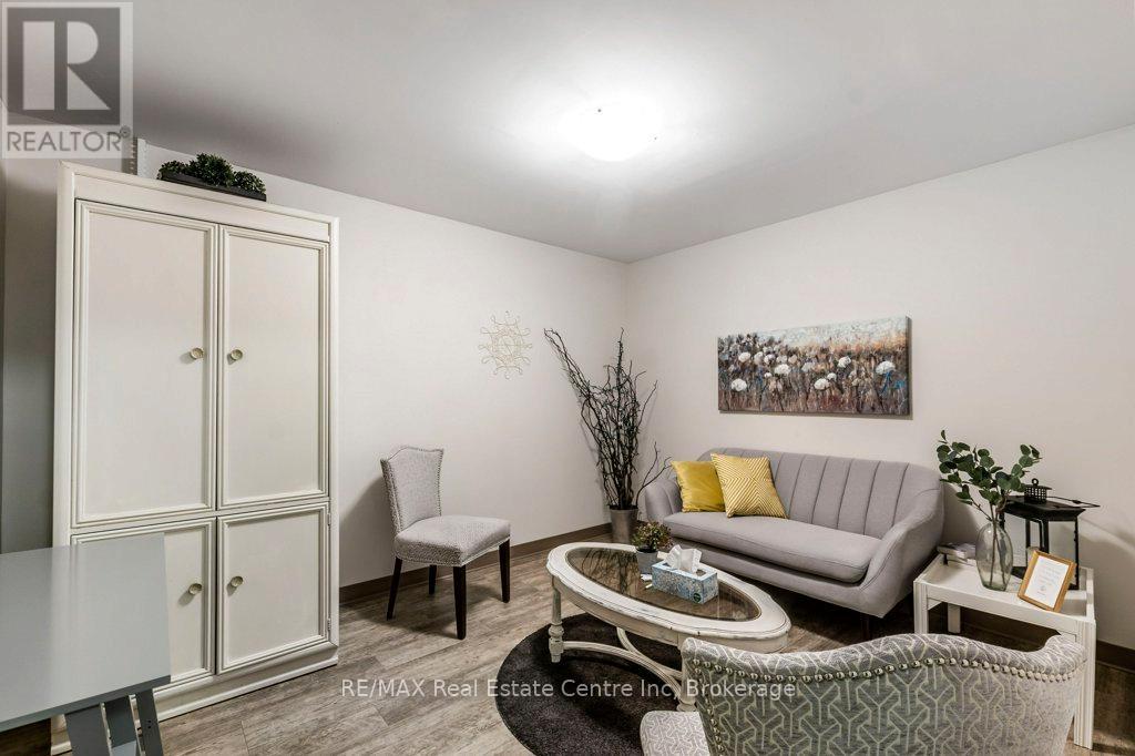280 St Patrick Street W, Centre Wellington, Ontario  N1M 1L7 - Photo 28 - X12037355