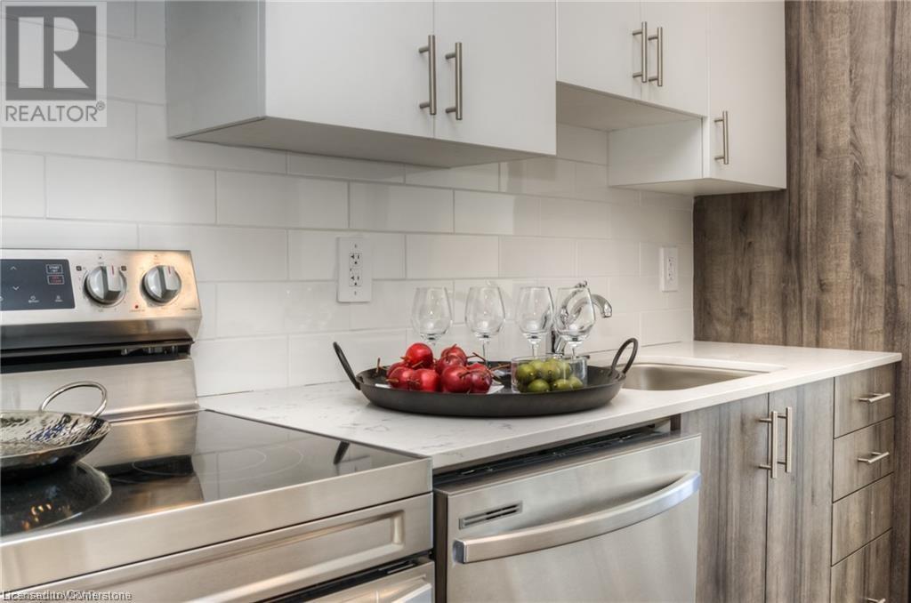 1434 Highland Road W Unit# 305, Kitchener, Ontario  N2N 0C8 - Photo 3 - 40710013
