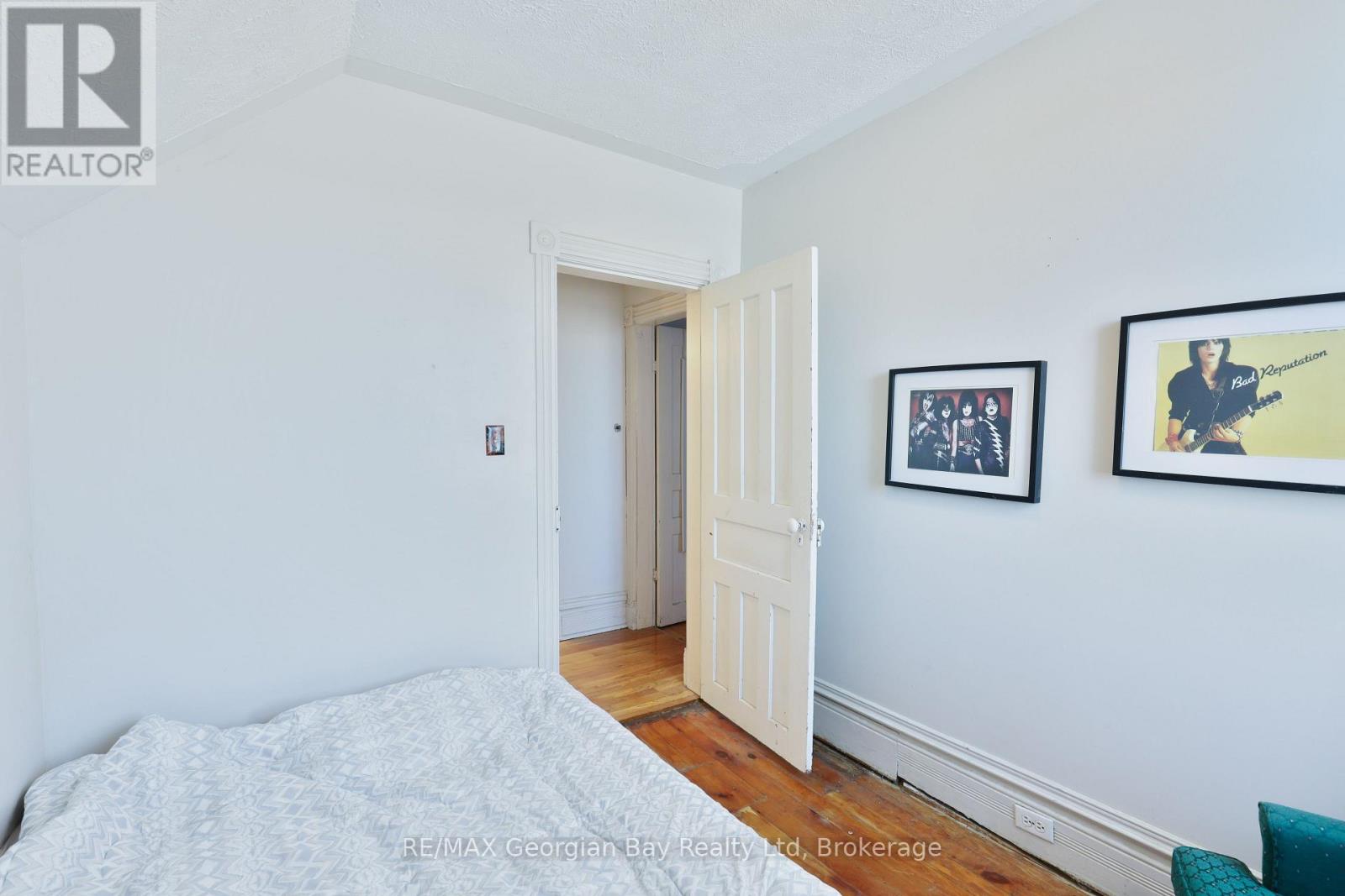 23 Maria Street, Penetanguishene, Ontario  L9M 1L5 - Photo 20 - S12042245