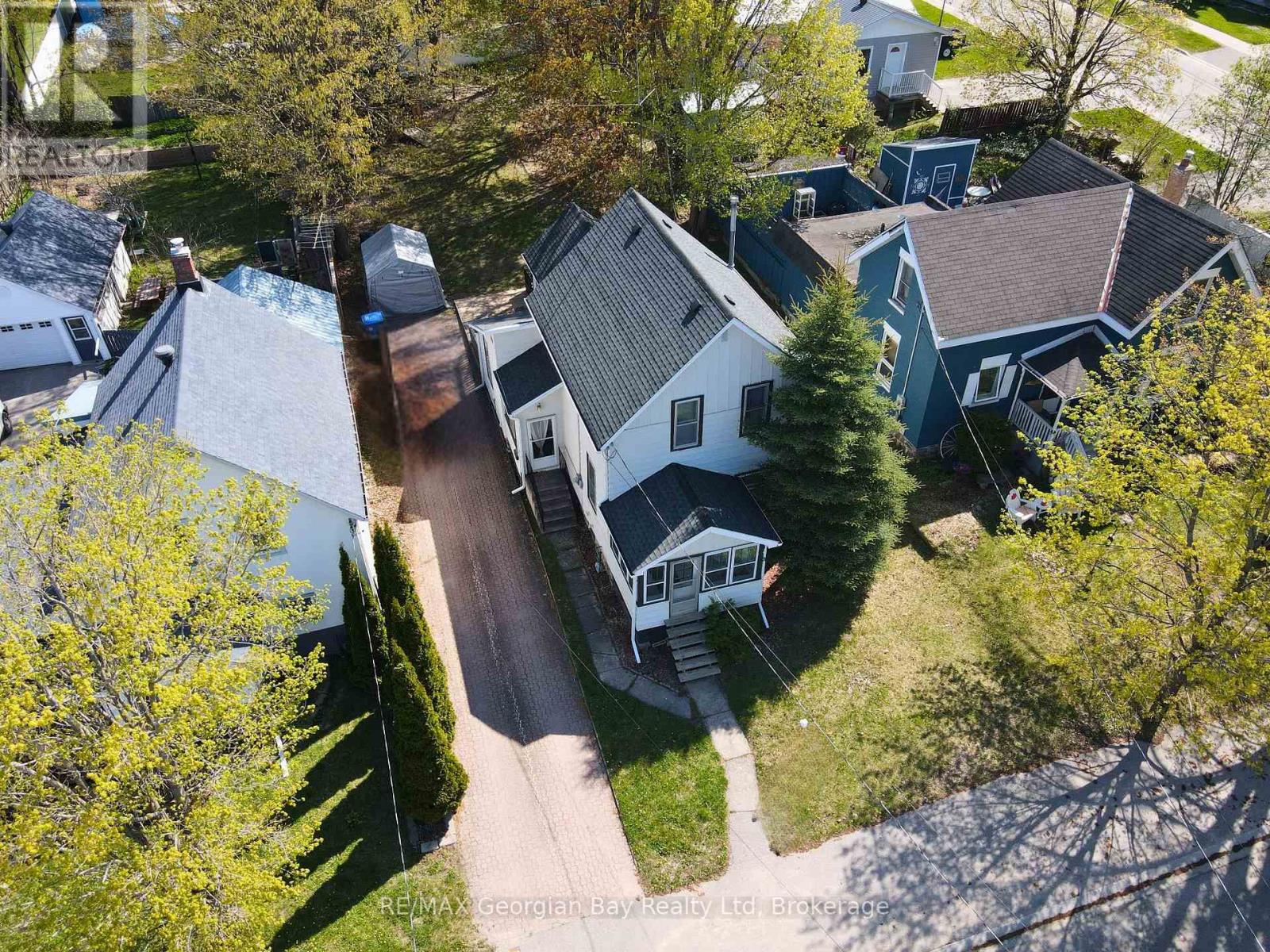 23 Maria Street, Penetanguishene, Ontario  L9M 1L5 - Photo 31 - S12042245