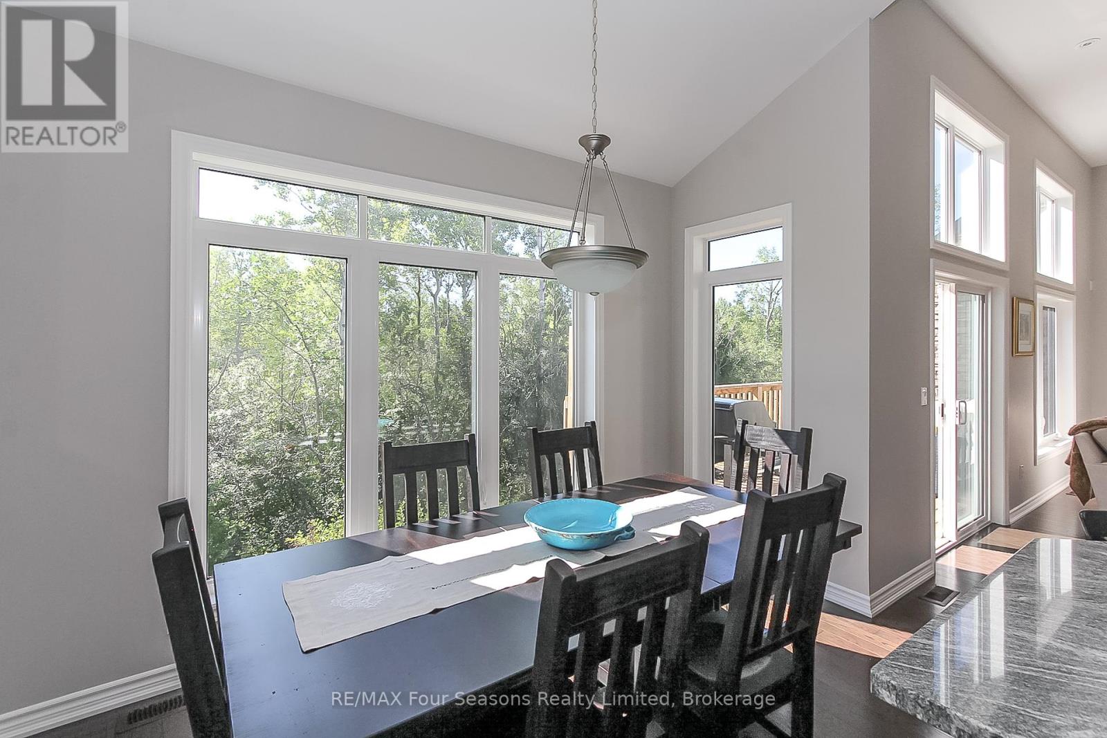 12 Robbie Way, Collingwood, Ontario  L9Y 0X5 - Photo 33 - S12042422