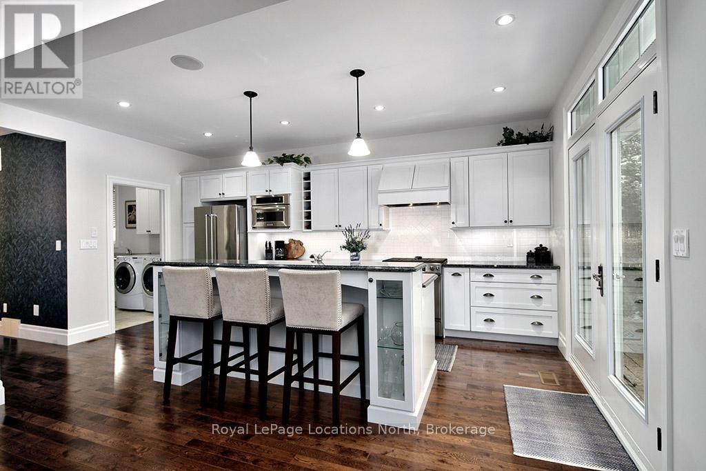 124 Landry Lane, Blue Mountains, Ontario  N0H 2P0 - Photo 8 - X12044677