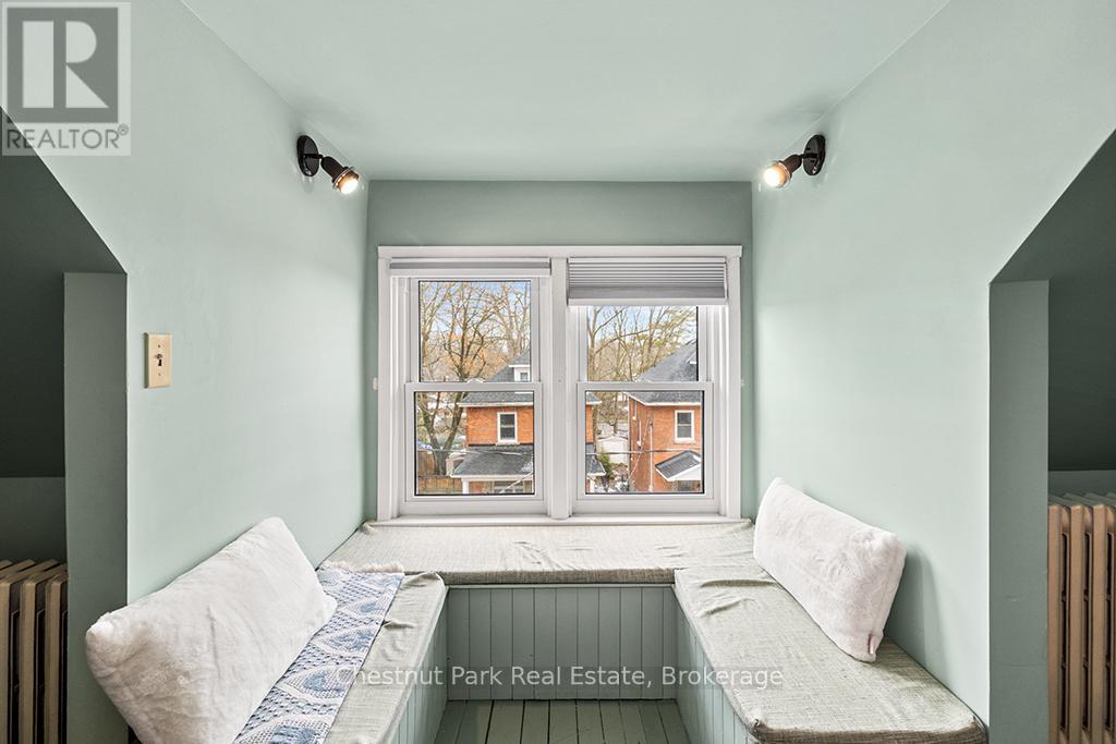 877 5th Avenue 'a' E, Owen Sound, Ontario  N4K 2T1 - Photo 33 - X12045203