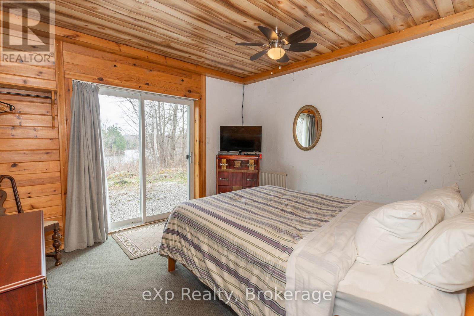5331 Hwy 124 Highway, Magnetawan, Ontario  P0A 1P0 - Photo 26 - X12046301