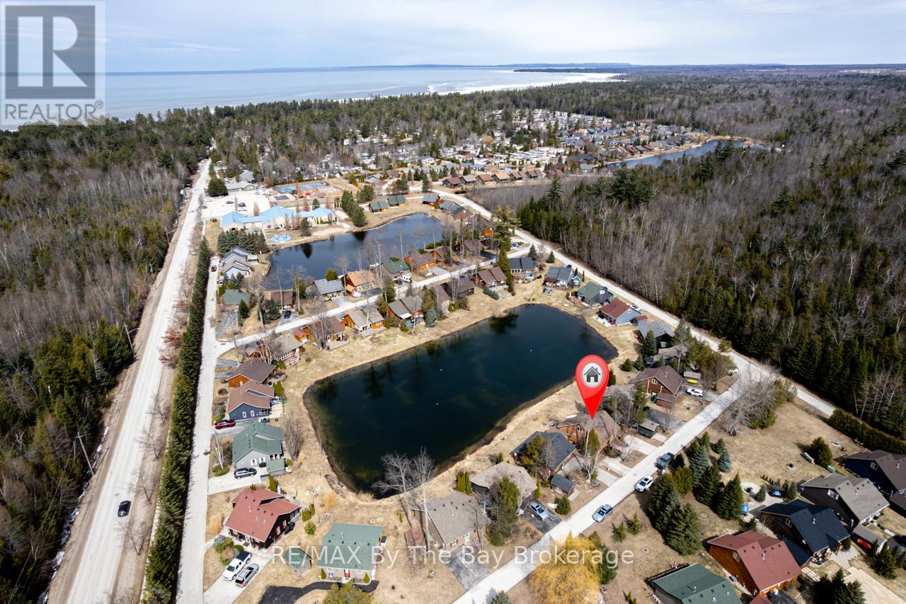 30 Cabin Crescent, Wasaga Beach, Ontario  L9Z 1X7 - Photo 35 - S12047295