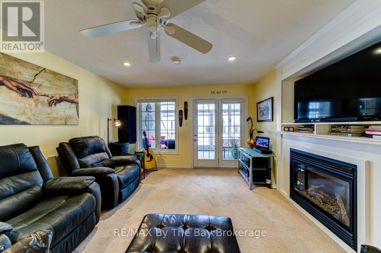 45 Meadow Lane, Wasaga Beach, Ontario  L9Z 0A2 - Photo 25 - S12047800
