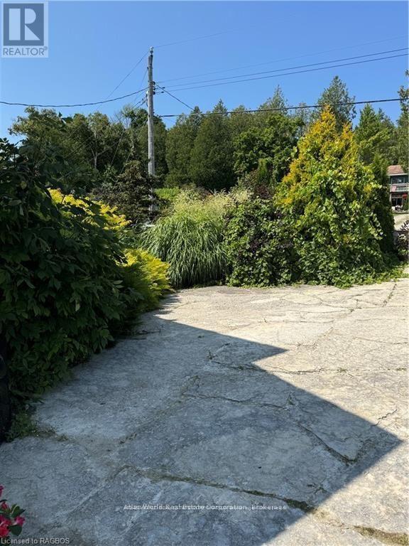 38 North Shore Road, Northern Bruce Peninsula, Ontario  N0H 1W0 - Photo 10 - X12048210