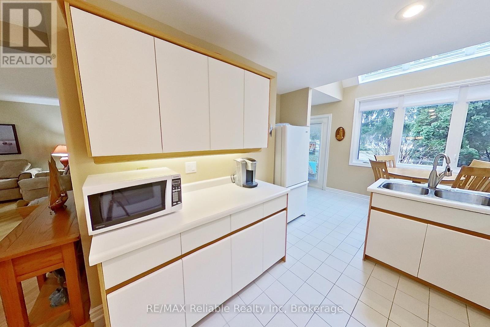 27 - 76582 Jowett's Grove Road, Bluewater, Ontario  N0M 1G0 - Photo 9 - X12048346
