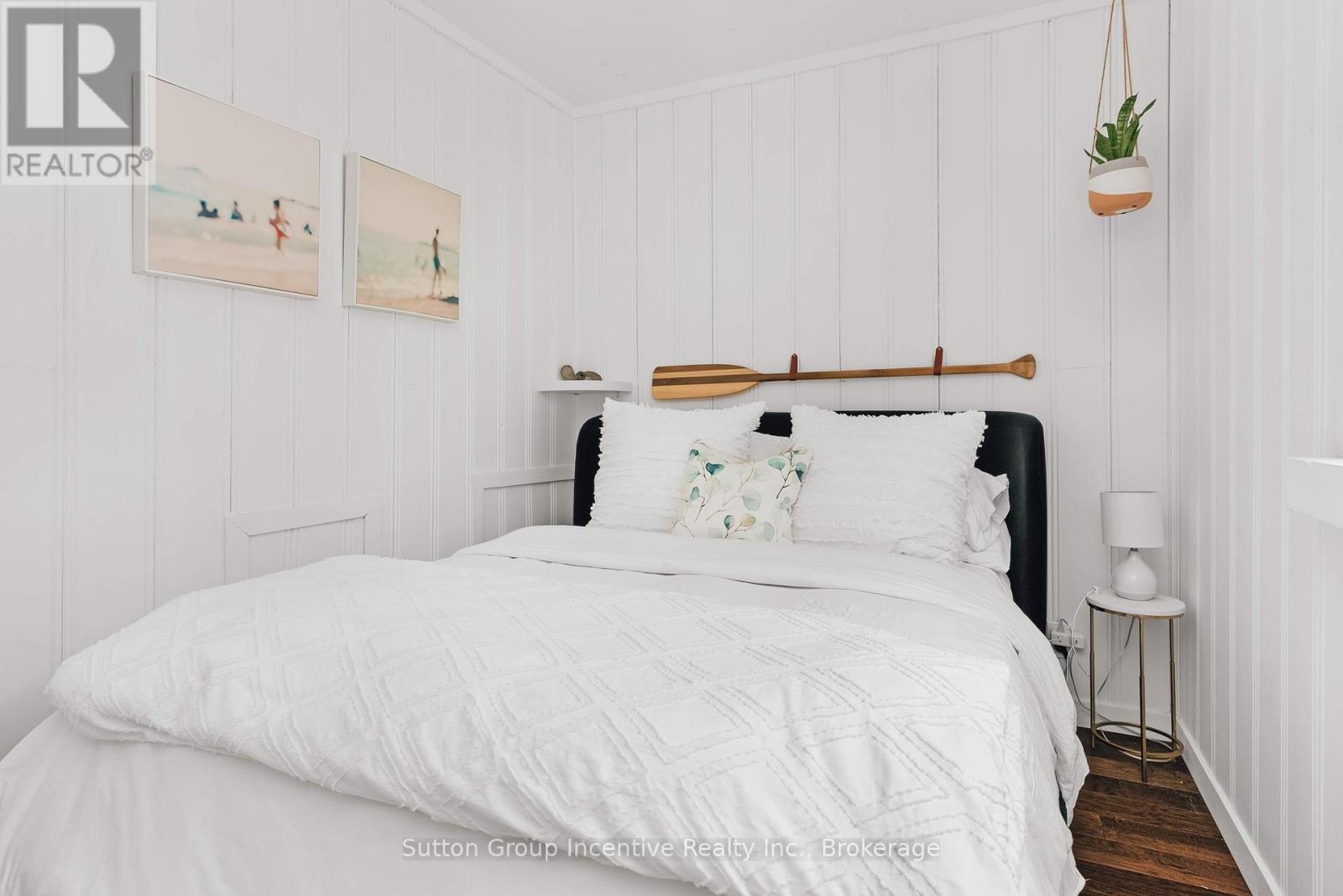 1972 Limberlost Road, Lake Of Bays, Ontario  P1H 2J6 - Photo 13 - X12049016