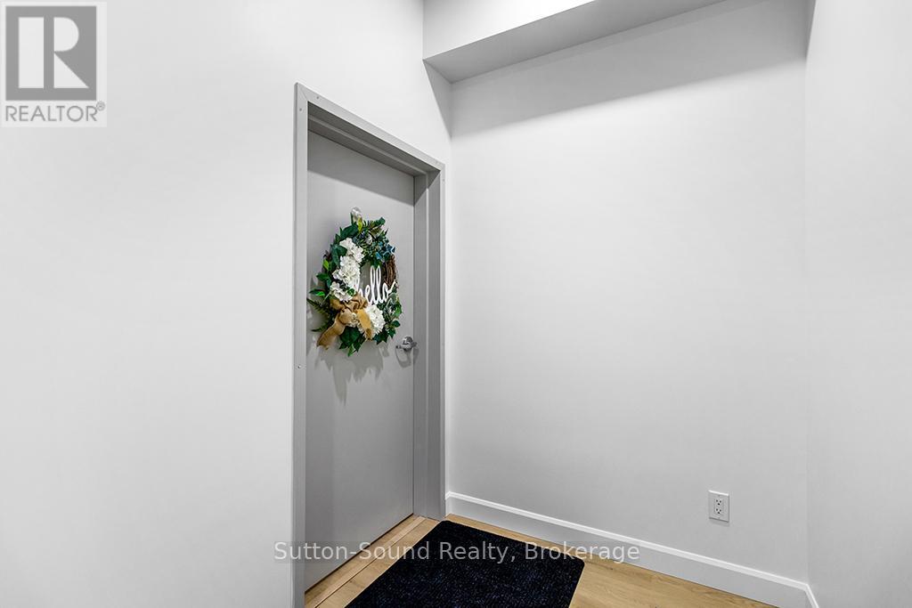103 - 535 Isaac Street, South Bruce Peninsula, Ontario  N0H 2T0 - Photo 2 - X12049213