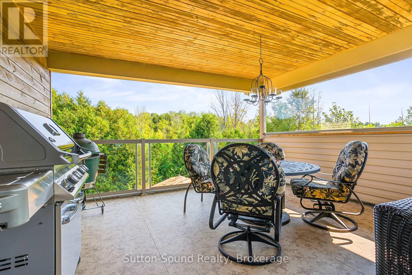 110 Sunset Boulevard, Georgian Bluffs, Ontario  N0H 2T0 - Photo 36 - X12049217