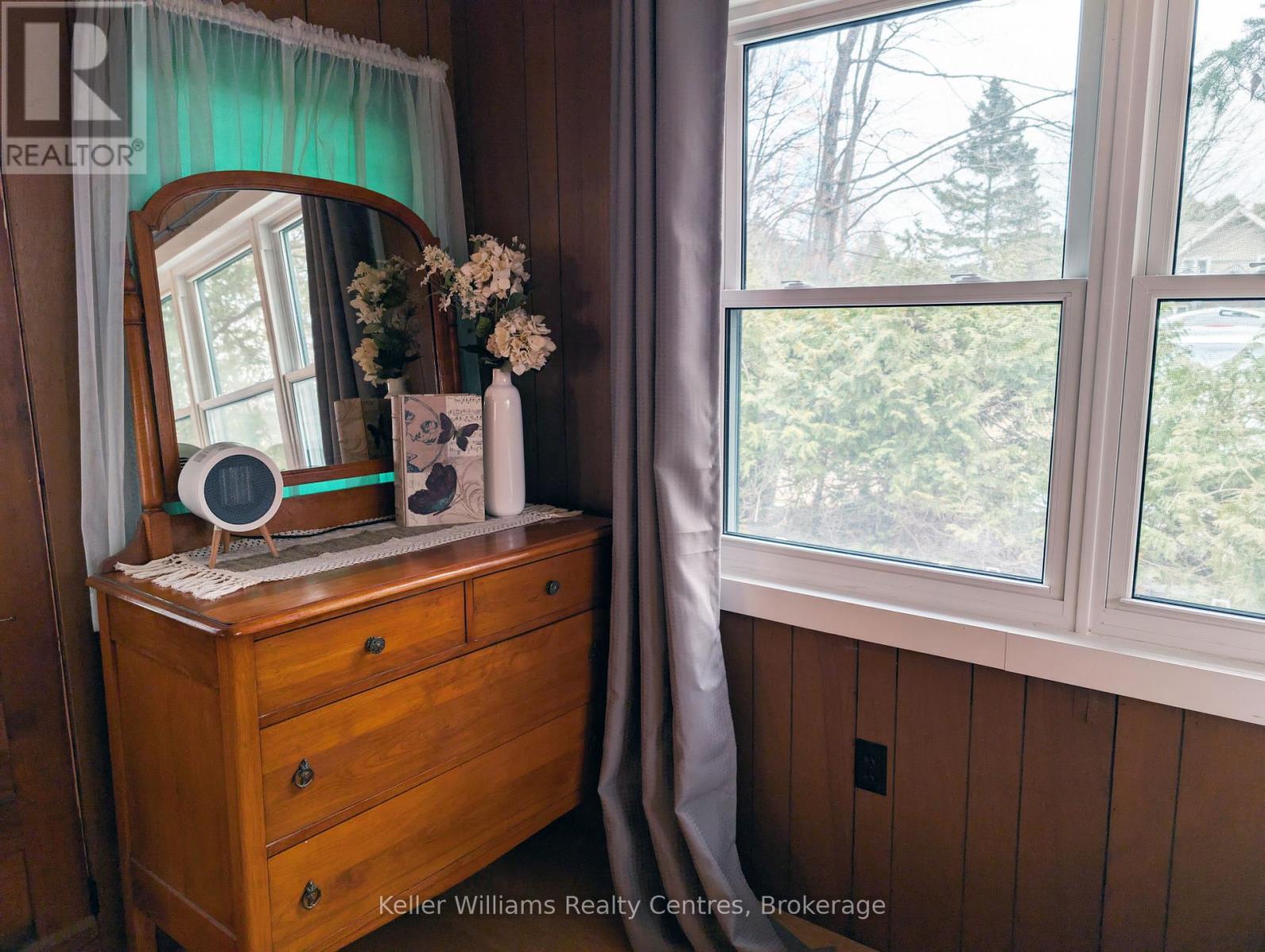 425 Huron Road, South Bruce Peninsula, Ontario  N0H 2T0 - Photo 27 - X12049402