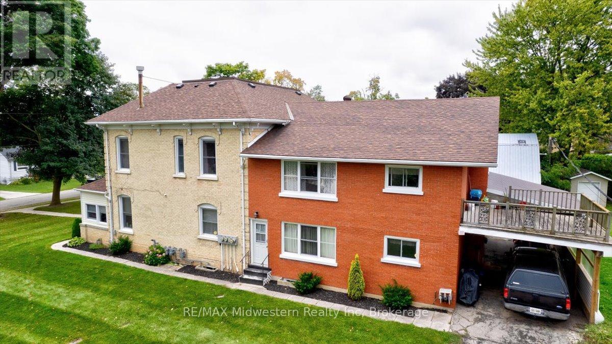 163 John Street S, Minto, Ontario  N0G 1Z0 - Photo 2 - X12049615
