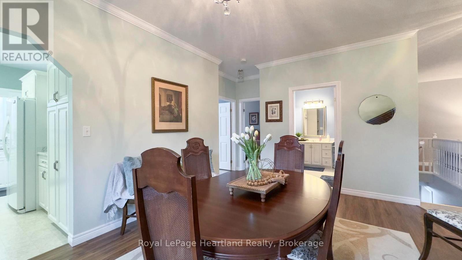 243 Martha Street, Goderich, Ontario  N7A 3B4 - Photo 11 - X12053466