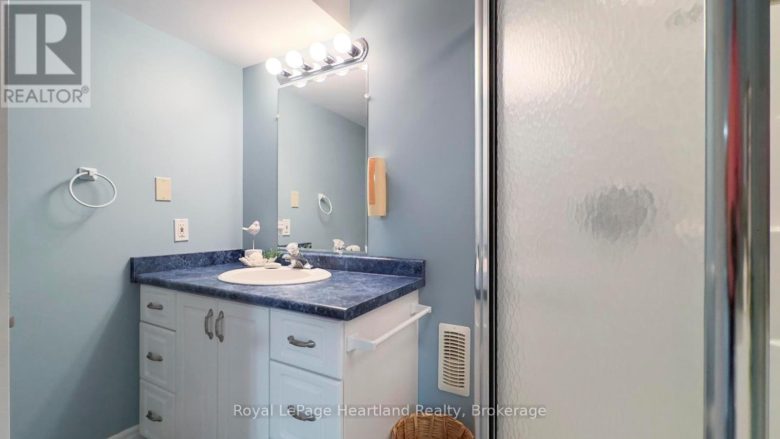 243 Martha Street, Goderich, Ontario  N7A 3B4 - Photo 35 - X12053466