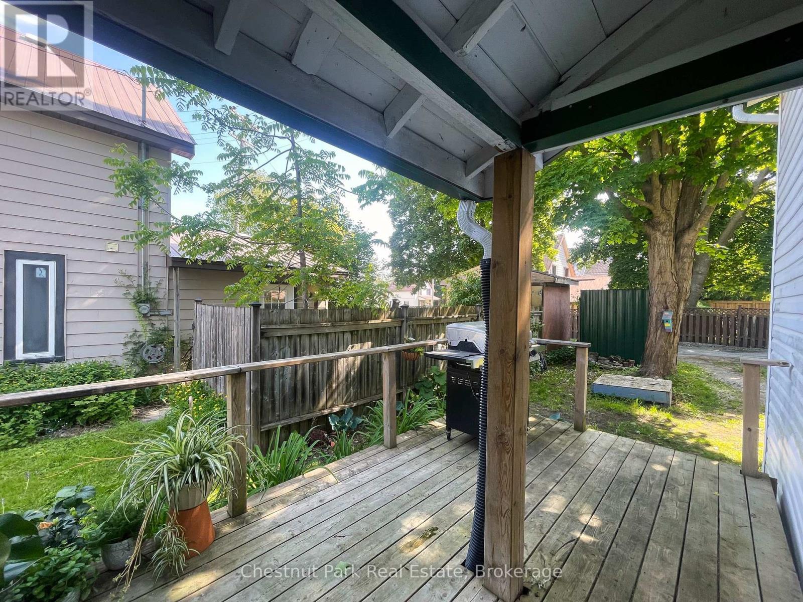 529 Claude Street, South Bruce Peninsula, Ontario  N0H 2T0 - Photo 14 - X12053545