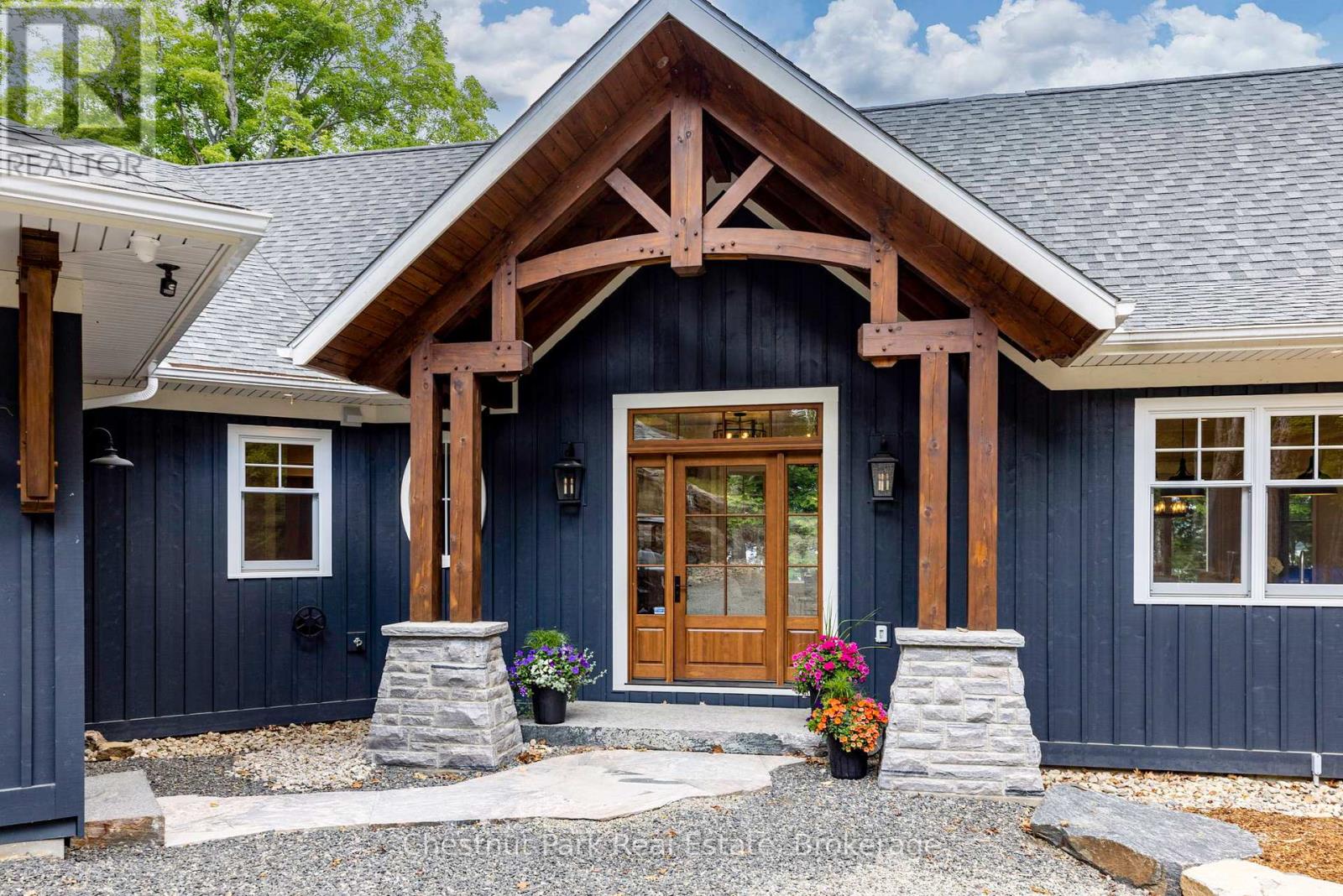 30 Bigwin Island, Lake Of Bays, Ontario  P0B 1A0 - Photo 3 - X12053791