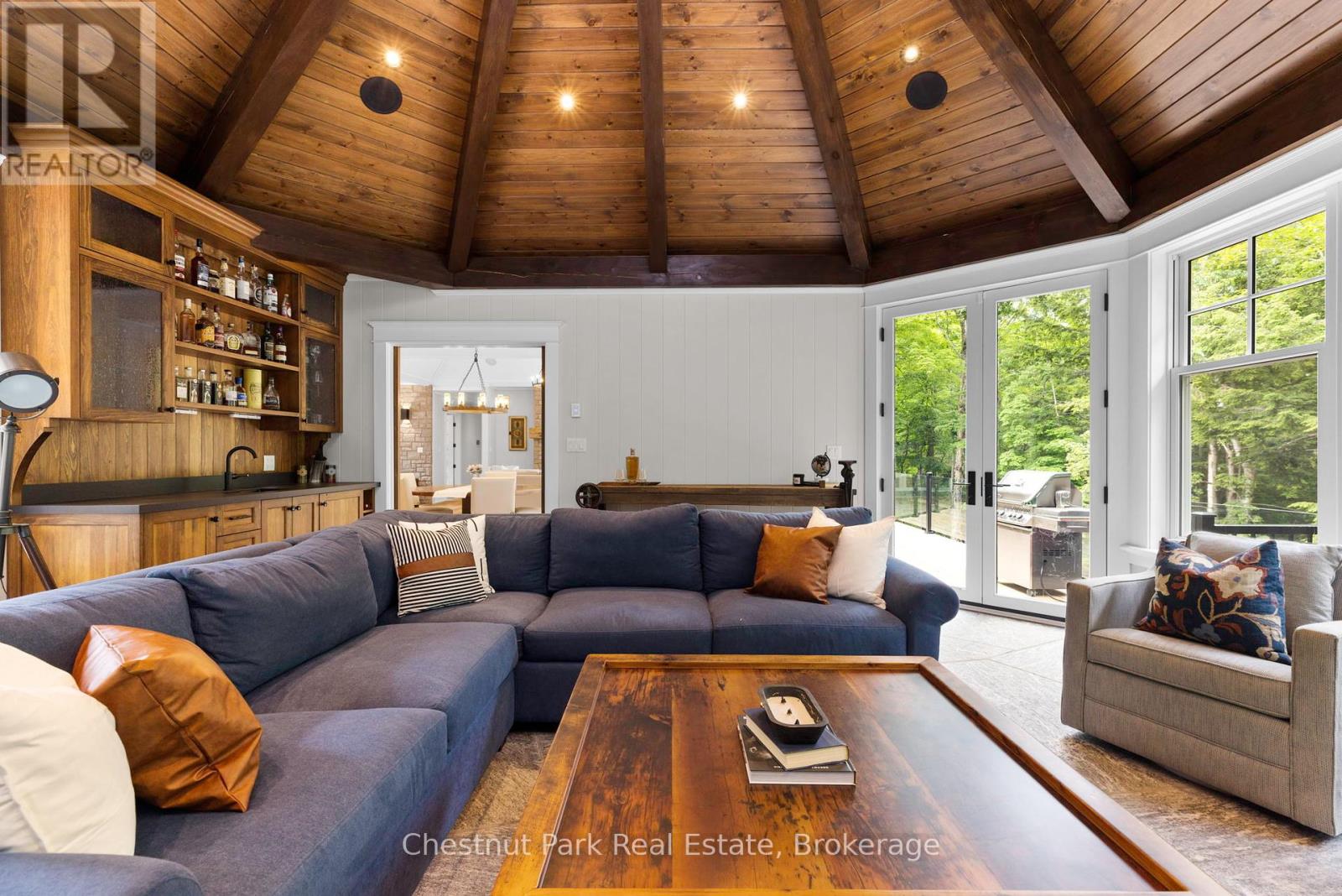 30 Bigwin Island, Lake Of Bays, Ontario  P0B 1A0 - Photo 32 - X12053791