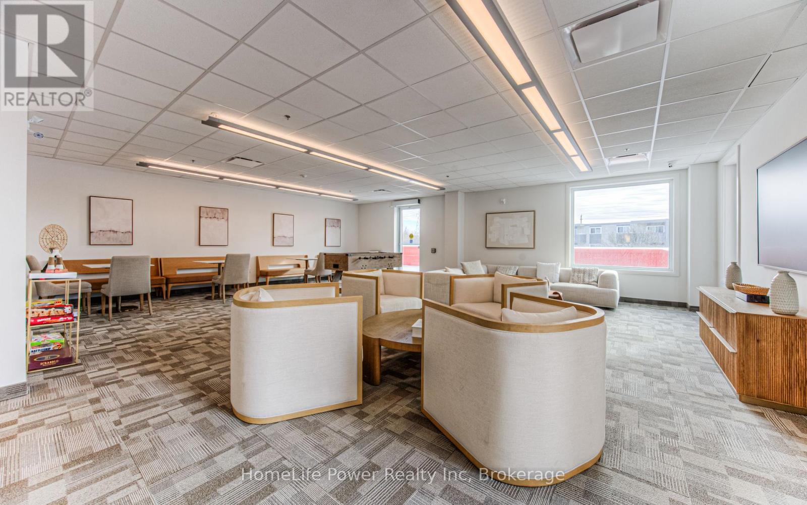 218 - 301 Westmount Road, Kitchener, Ontario  N2M 5M9 - Photo 32 - X12053855
