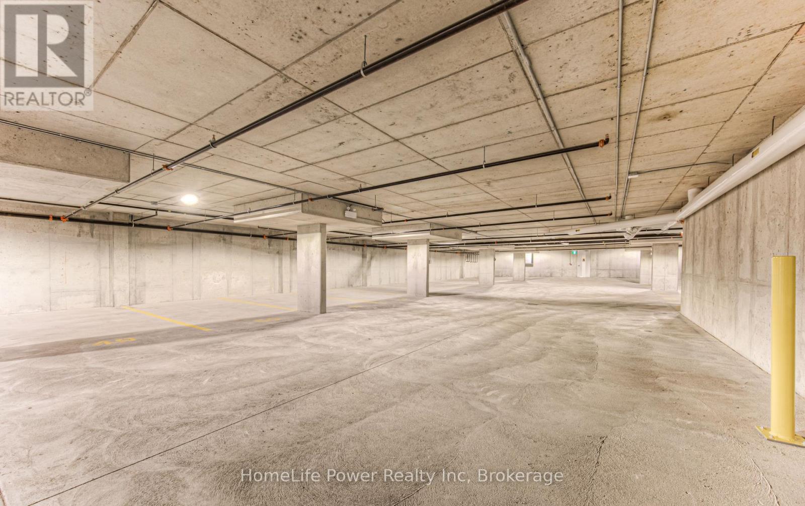 218 - 301 Westmount Road, Kitchener, Ontario  N2M 5M9 - Photo 40 - X12053855