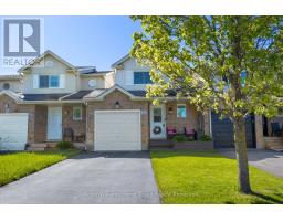 427 FLANNERY DRIVE, Centre Wellington, Ontario
