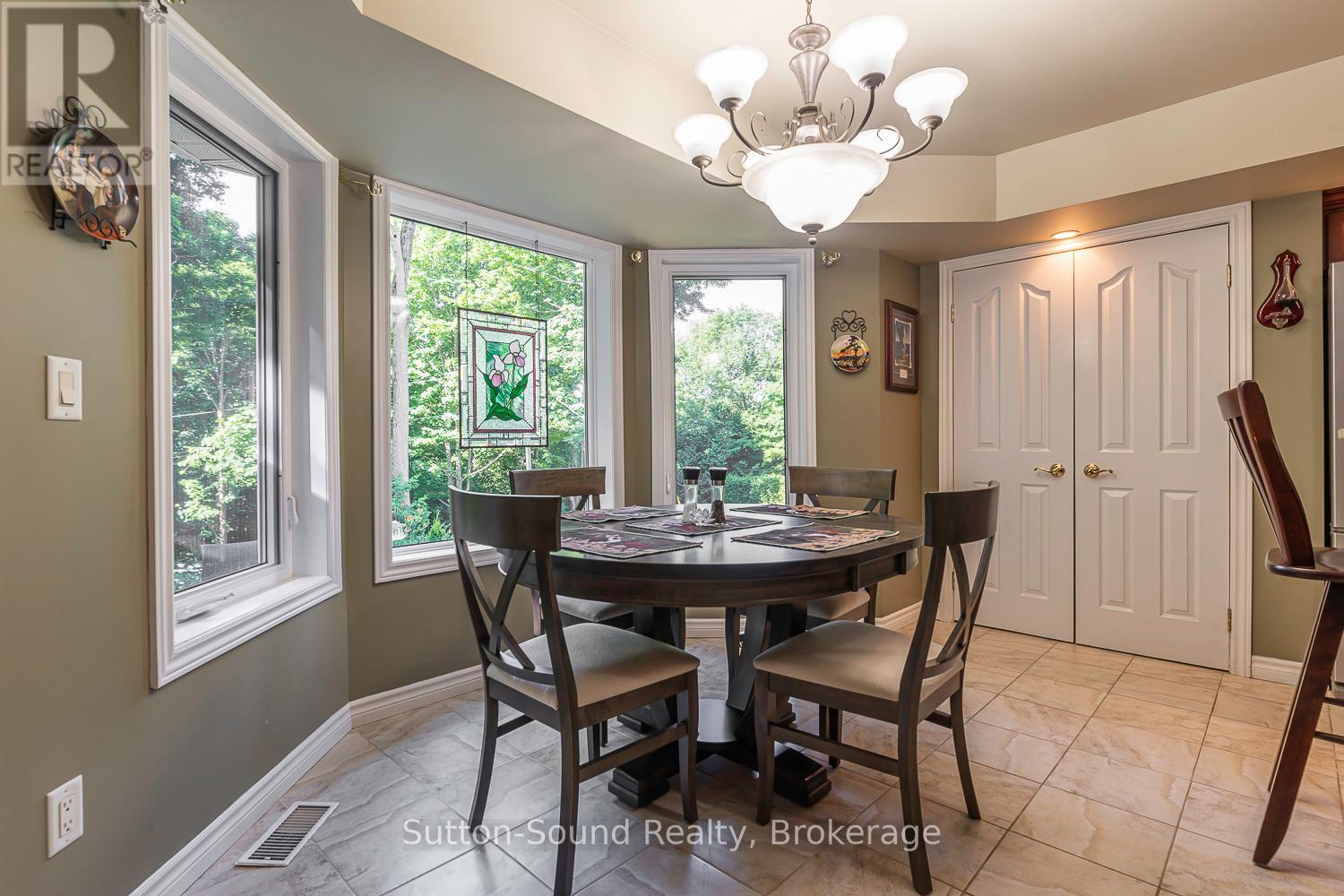 124 Golden Pond Drive, South Bruce Peninsula, Ontario  N0H 2T0 - Photo 10 - X12054463