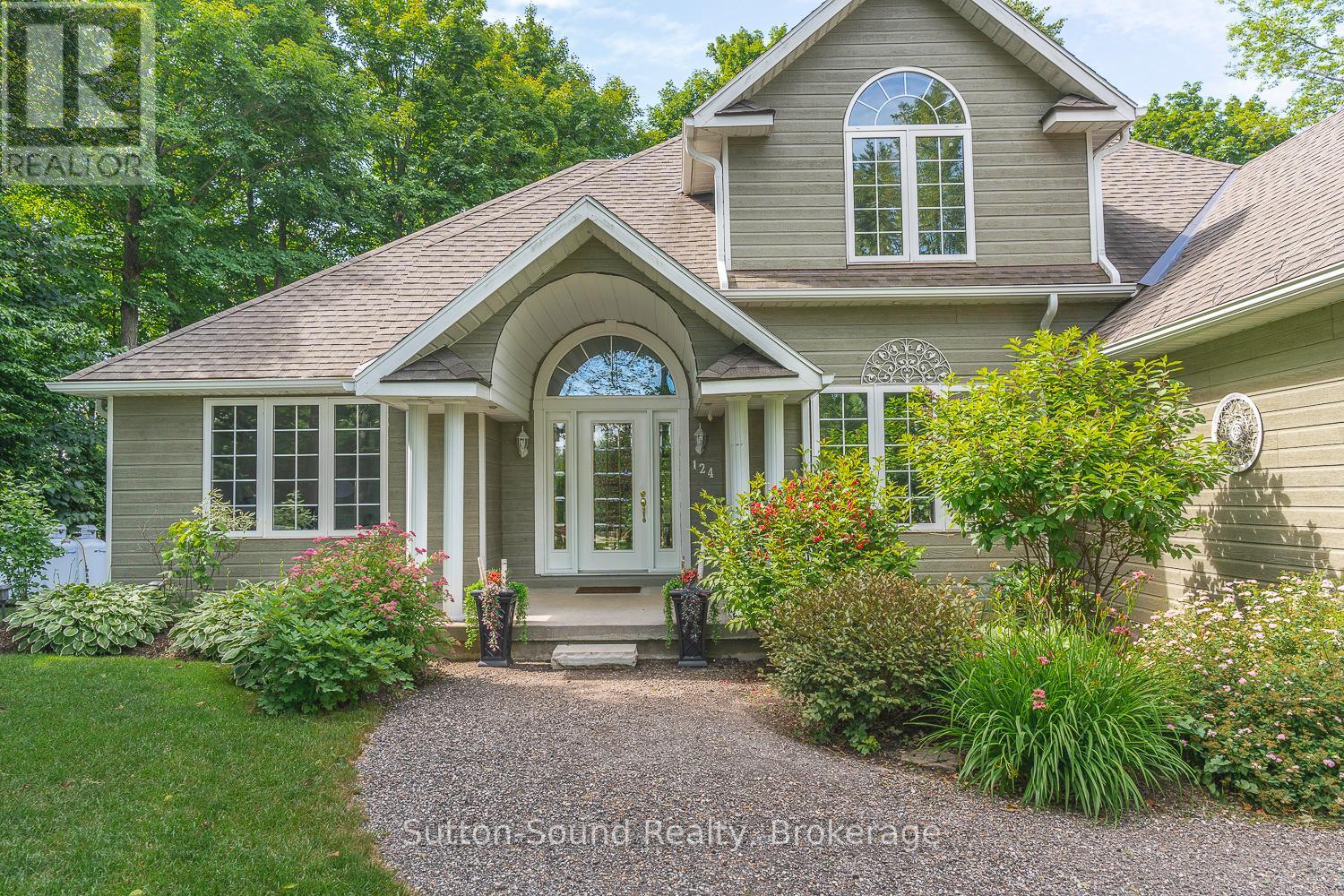124 Golden Pond Drive, South Bruce Peninsula, Ontario  N0H 2T0 - Photo 2 - X12054463