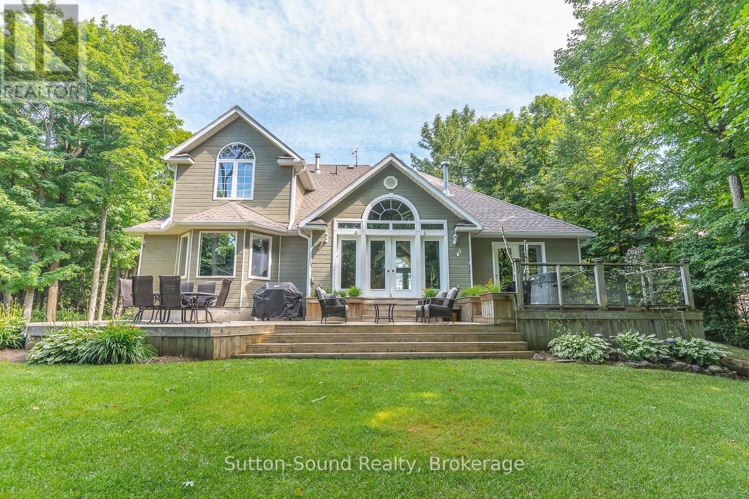 124 Golden Pond Drive, South Bruce Peninsula, Ontario  N0H 2T0 - Photo 32 - X12054463