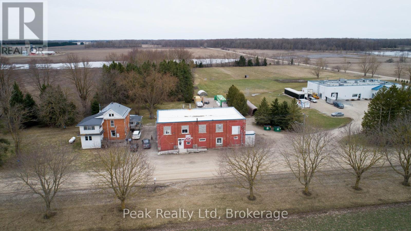 6687 Line 71 Line W, North Perth, Ontario  N0G 1B0 - Photo 2 - X12056165