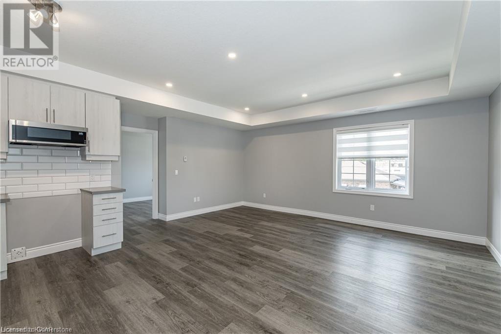 161 Ottawa Street S Unit# 209, Kitchener, Ontario  N2G 3T2 - Photo 3 - 40712822