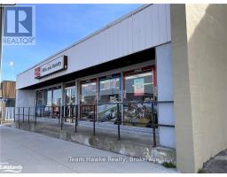 551 BAY STREET, Midland, Ontario