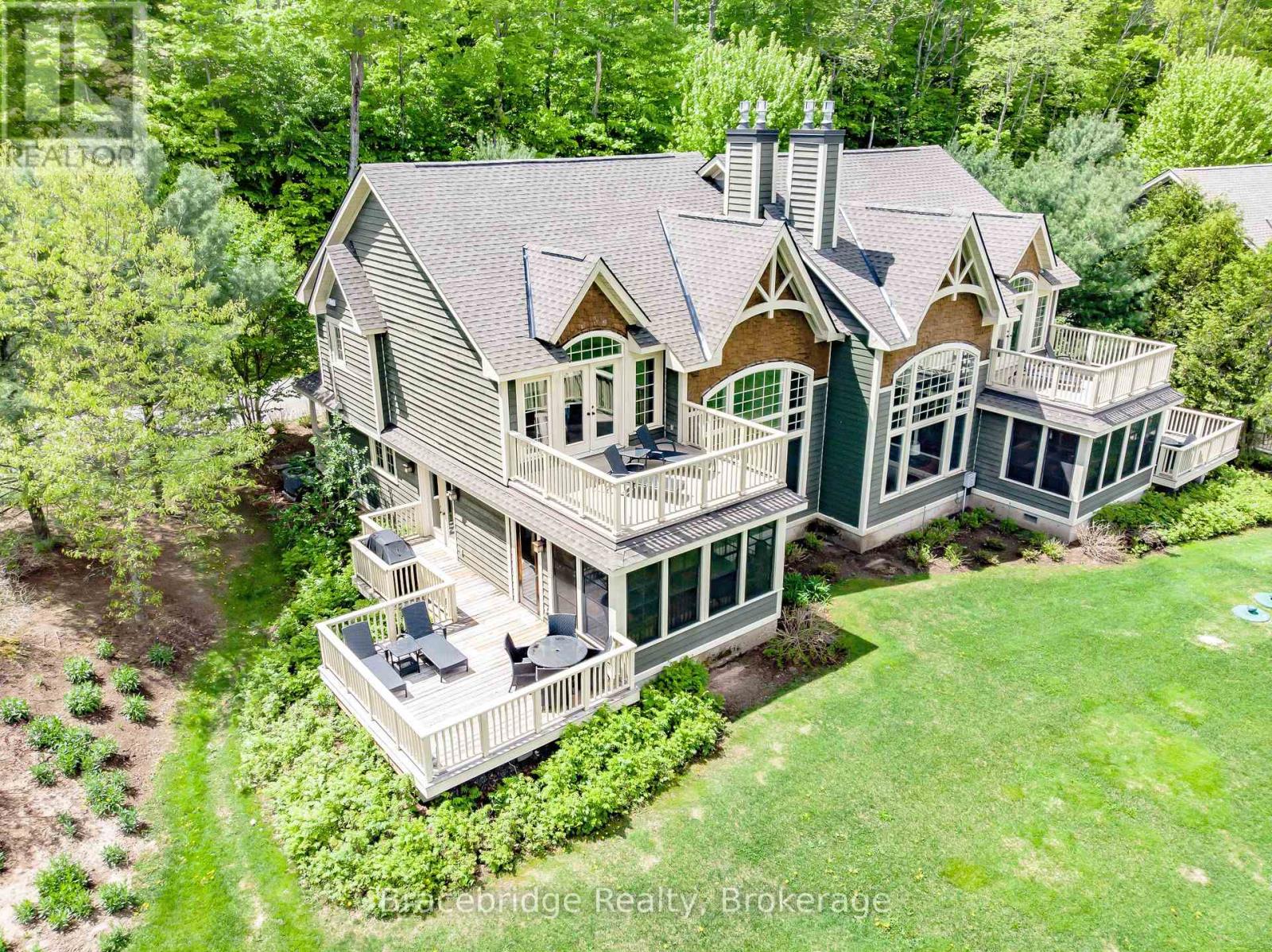 SANDFIELD 5 W10 - 3876 MUSKOKA RD HWY 118 W, Muskoka Lakes, Ontario