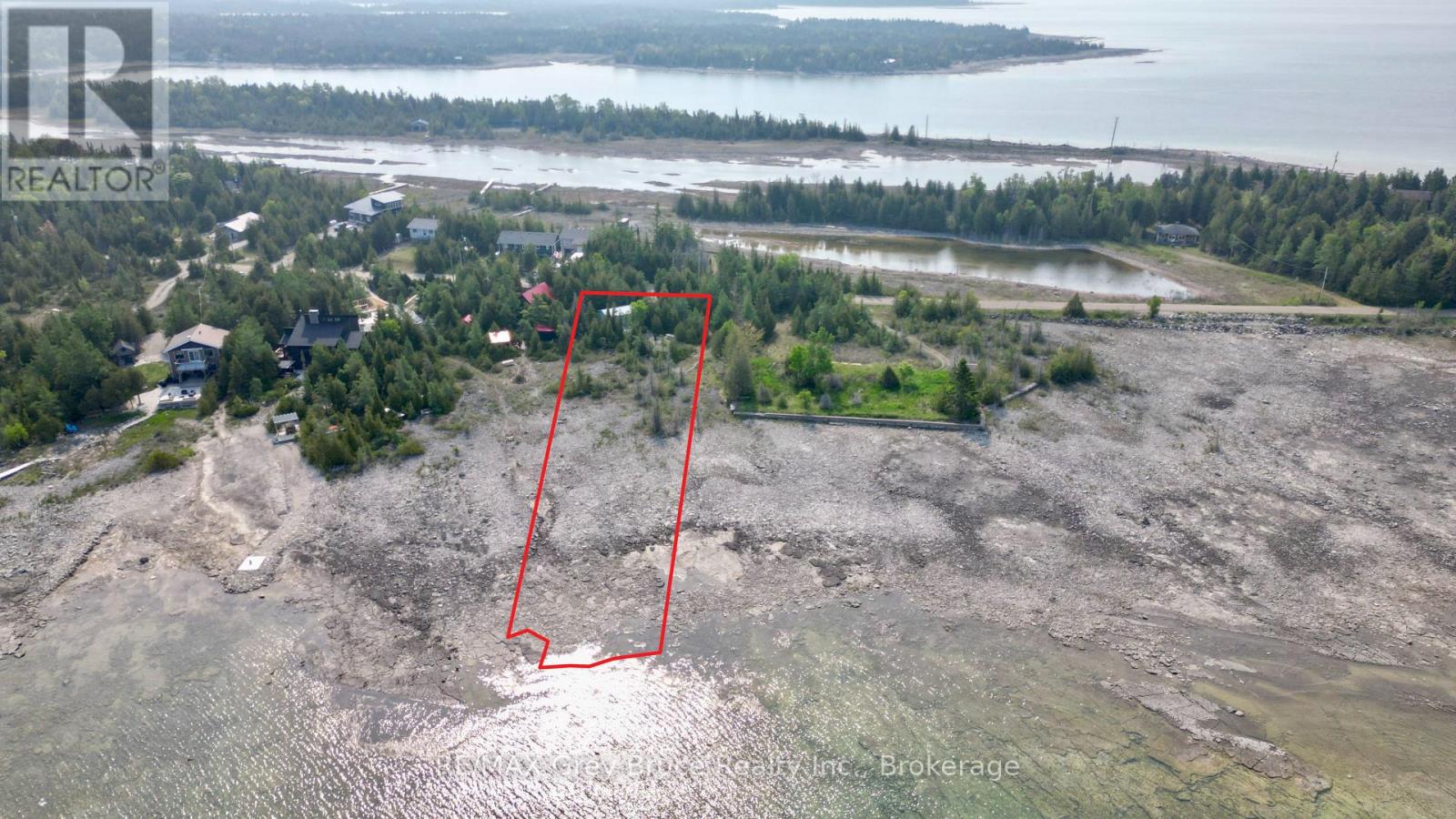 94 Pedwell Pt. Drive, Northern Bruce Peninsula, Ontario  N0H 2R0 - Photo 1 - X12058098