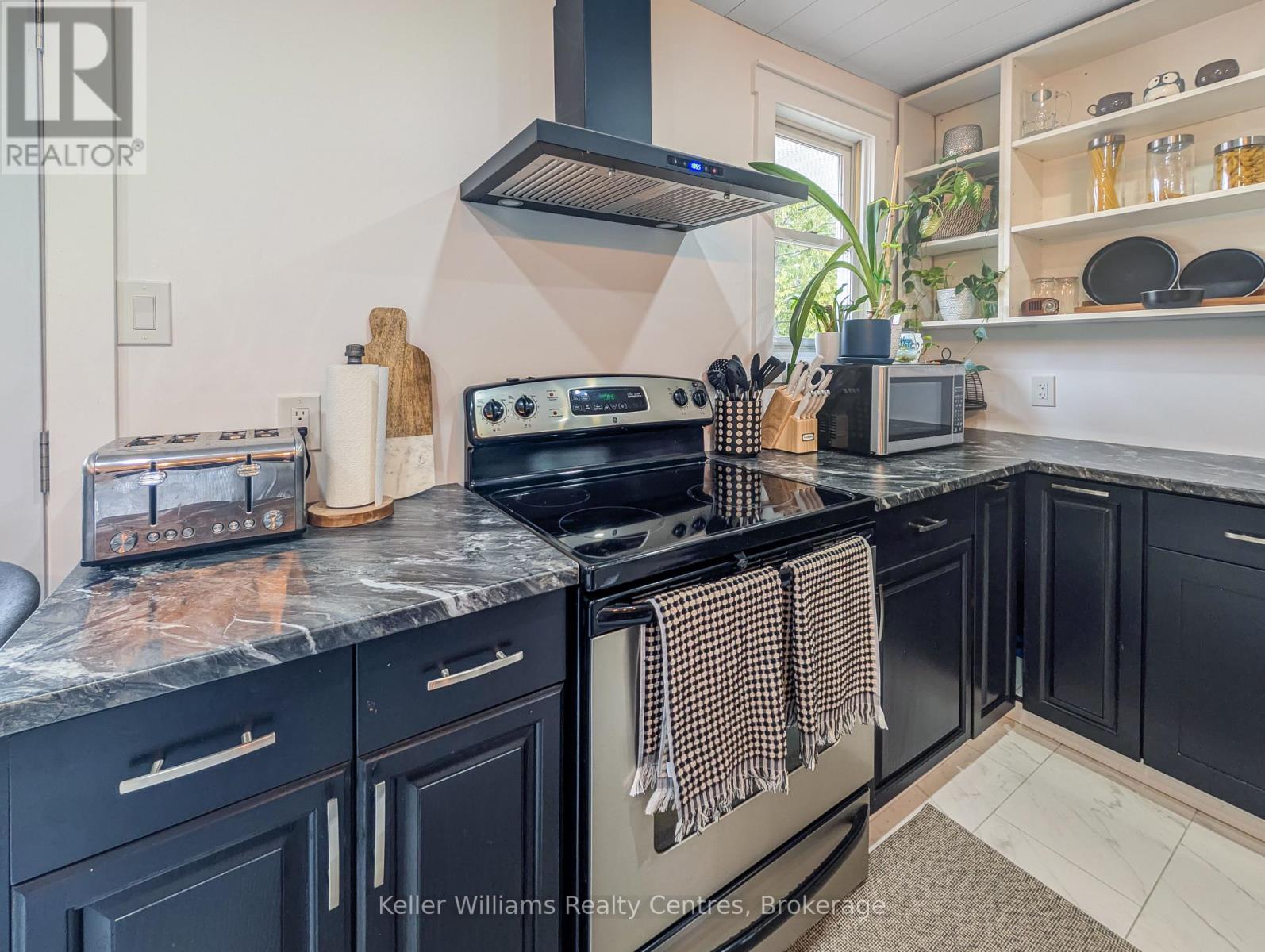 172 Bryant Street, South Bruce Peninsula, Ontario  N0H 2T0 - Photo 13 - X12058144