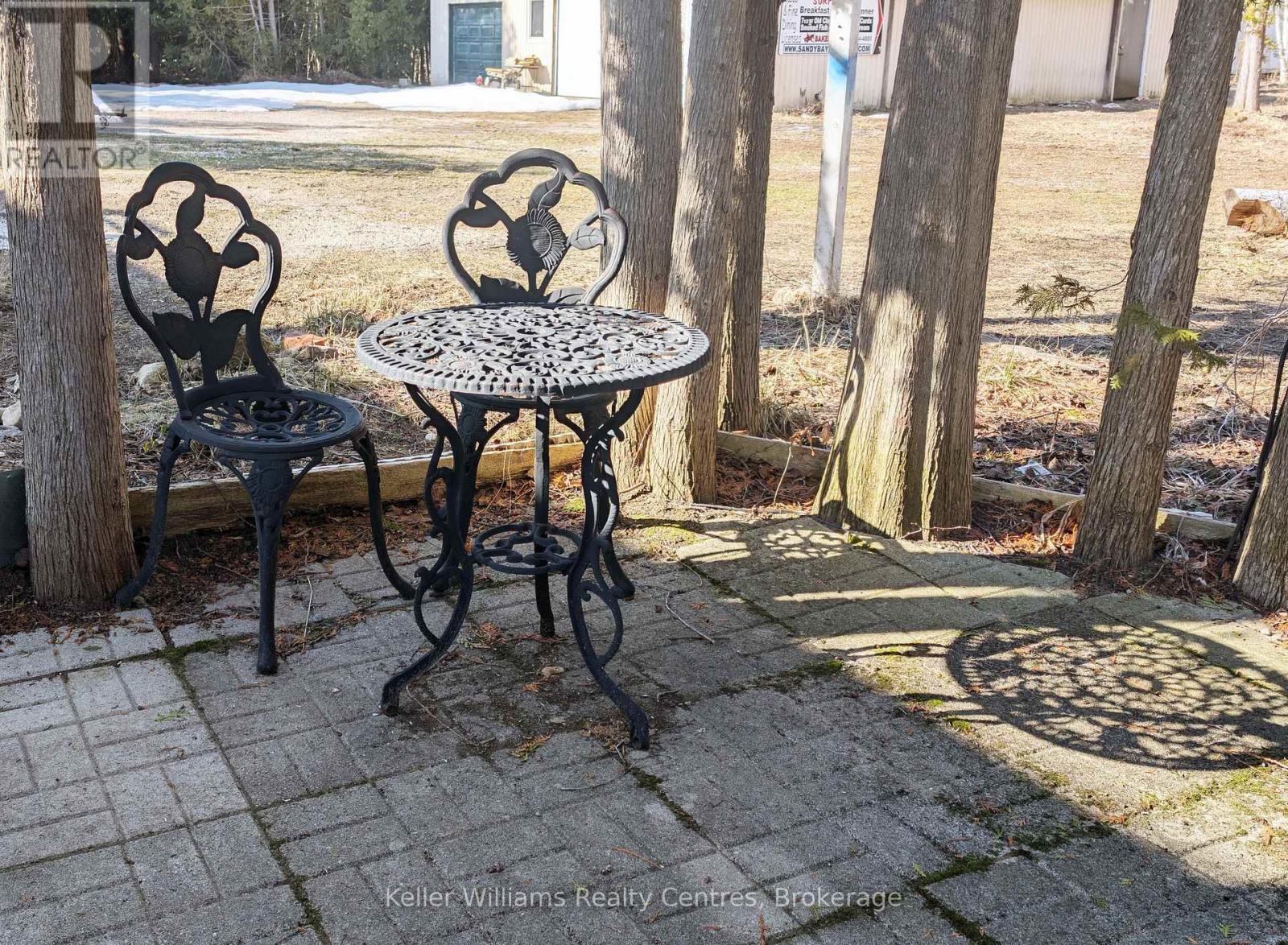 172 Bryant Street, South Bruce Peninsula, Ontario  N0H 2T0 - Photo 41 - X12058144