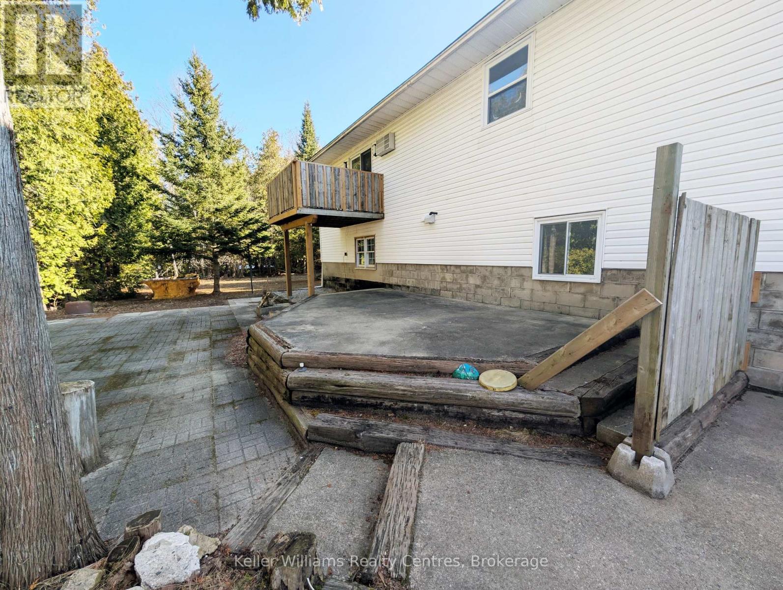 172 Bryant Street, South Bruce Peninsula, Ontario  N0H 2T0 - Photo 42 - X12058144