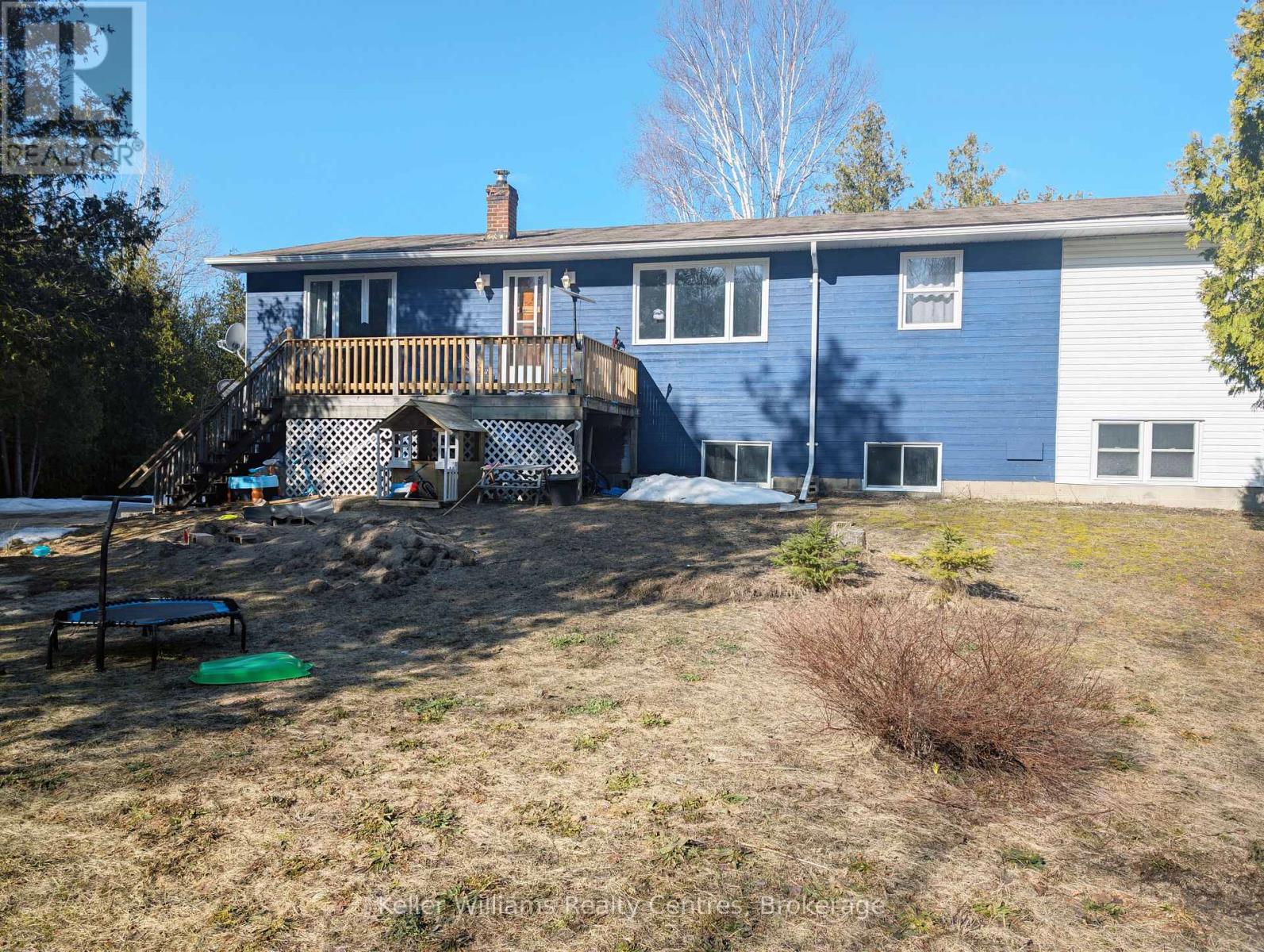 172 Bryant Street, South Bruce Peninsula, Ontario  N0H 2T0 - Photo 5 - X12058144