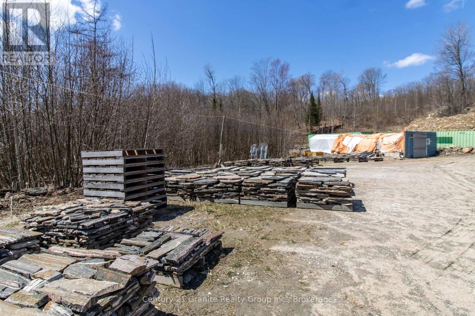 13495 Highway 35, Minden Hills, Ontario  K0M 2K0 - Photo 15 - X12058685