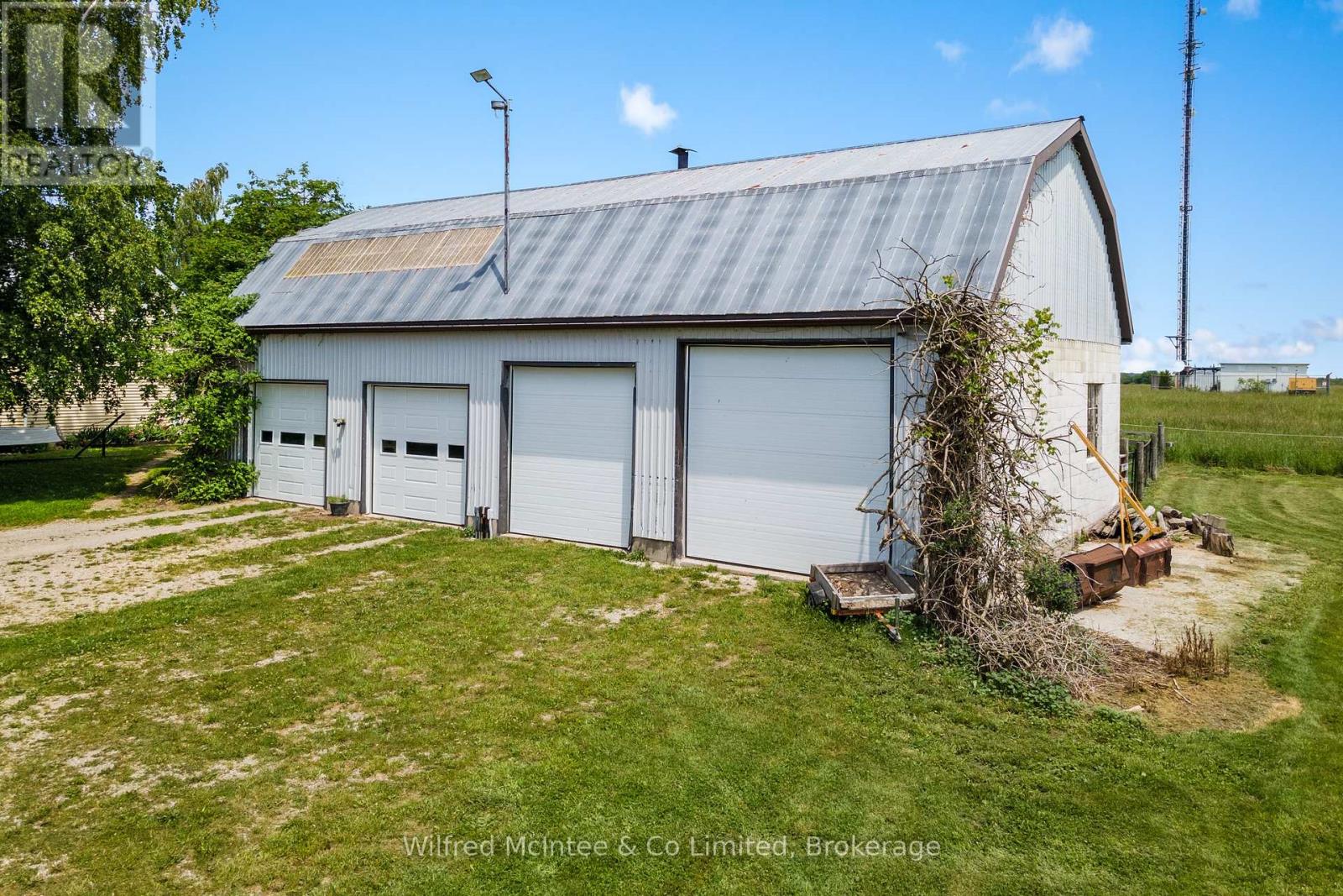 952 Bruce Road 23, Kincardine, Ontario  N0G 2T0 - Photo 30 - X12059209