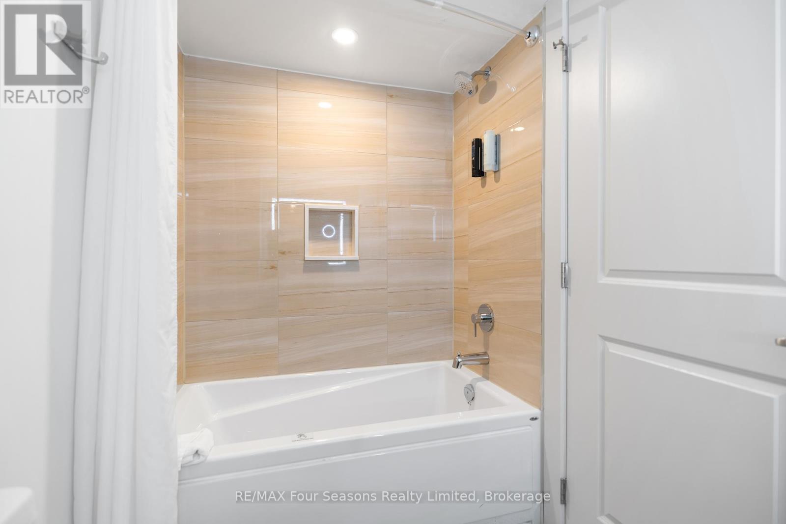 4407-4409 - 9 Harbour Street E, Collingwood, Ontario  L9Y 5B5 - Photo 18 - S12059667