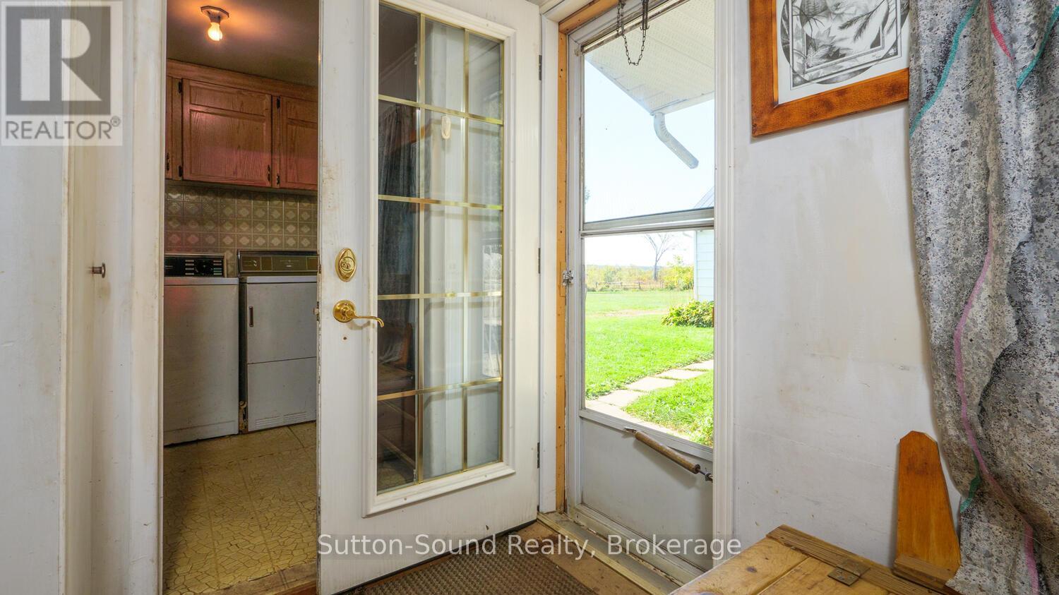 43 Bartley Drive, Northern Bruce Peninsula, Ontario  N0H 1Z0 - Photo 3 - X12059500